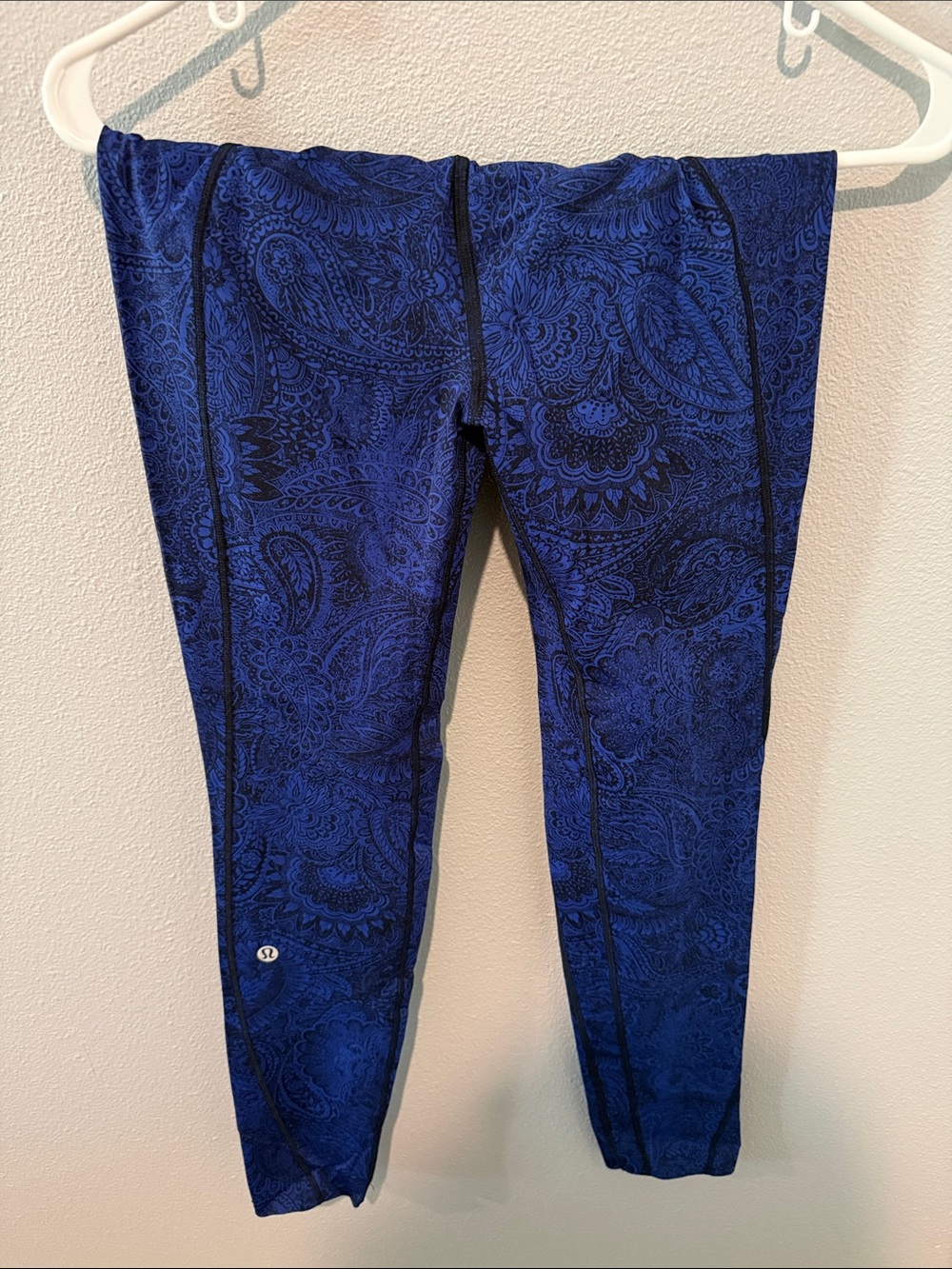 lululemon athletica Blue Paisley Leggings